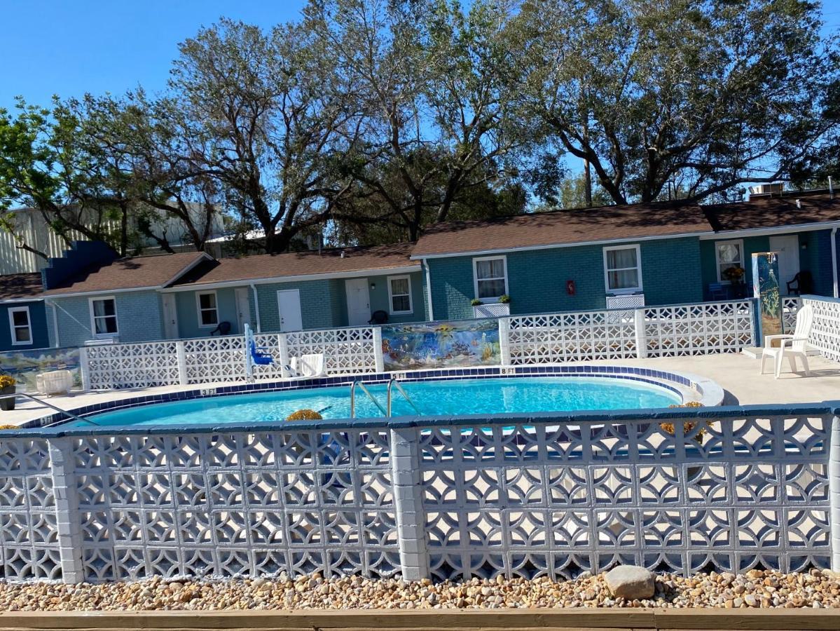 Gulf Coast Inn Gulf Breeze Exterior foto
